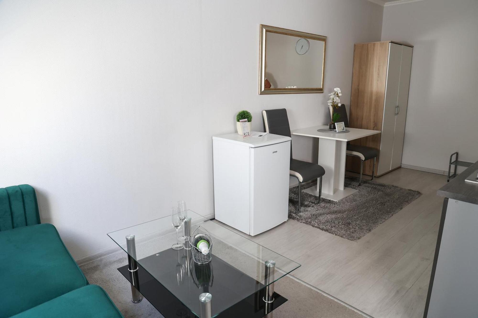 Hotel Forras Komárom 部屋 写真